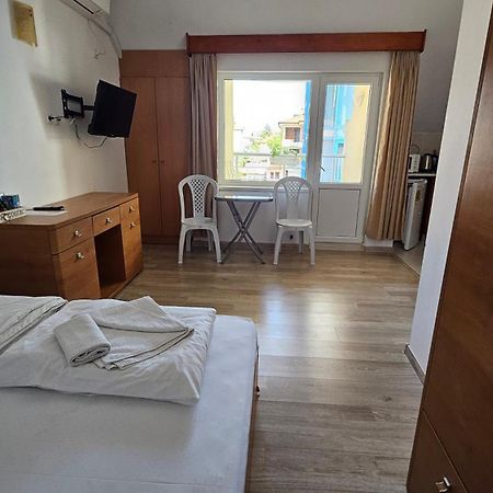 Guest Rooms Kostovi Νεσέμπαρ Εξωτερικό φωτογραφία