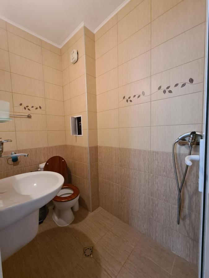 Guest Rooms Kostovi Νεσέμπαρ Εξωτερικό φωτογραφία