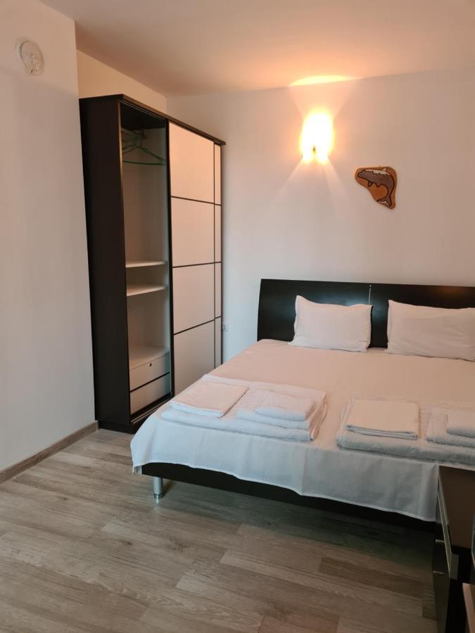 Guest Rooms Kostovi Νεσέμπαρ Εξωτερικό φωτογραφία