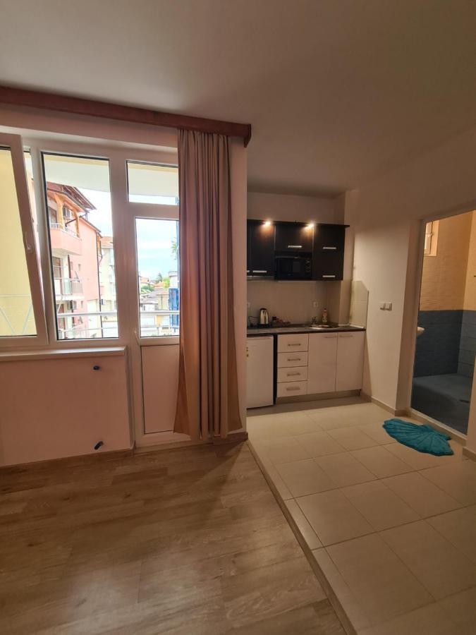Guest Rooms Kostovi Νεσέμπαρ Εξωτερικό φωτογραφία